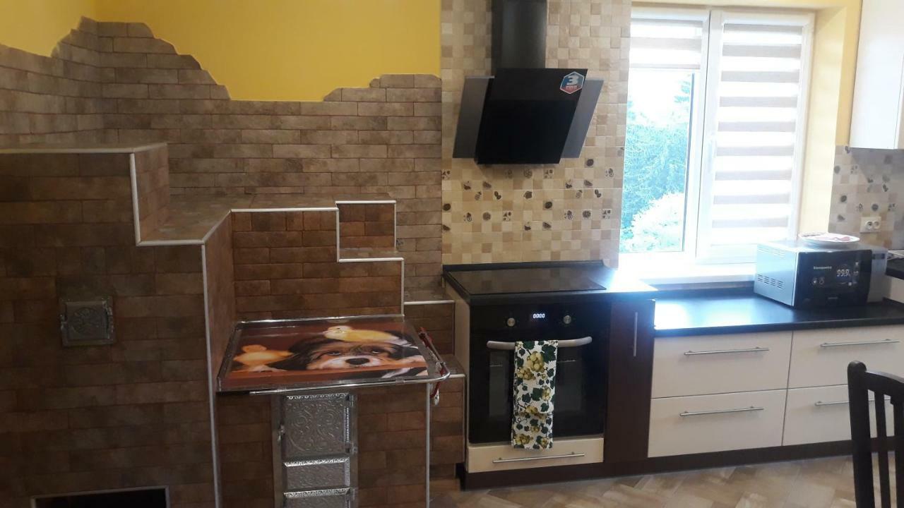 Bee House Поляниця Апартаменти 부코벨 외부 사진