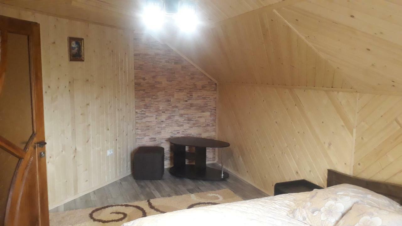 Bee House Поляниця Апартаменти 부코벨 외부 사진